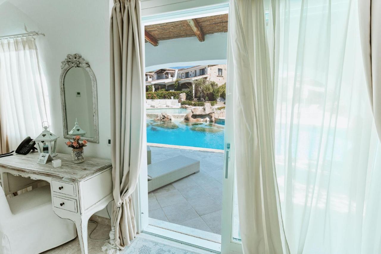 Hotel Pulicinu Baja Sardinia Esterno foto