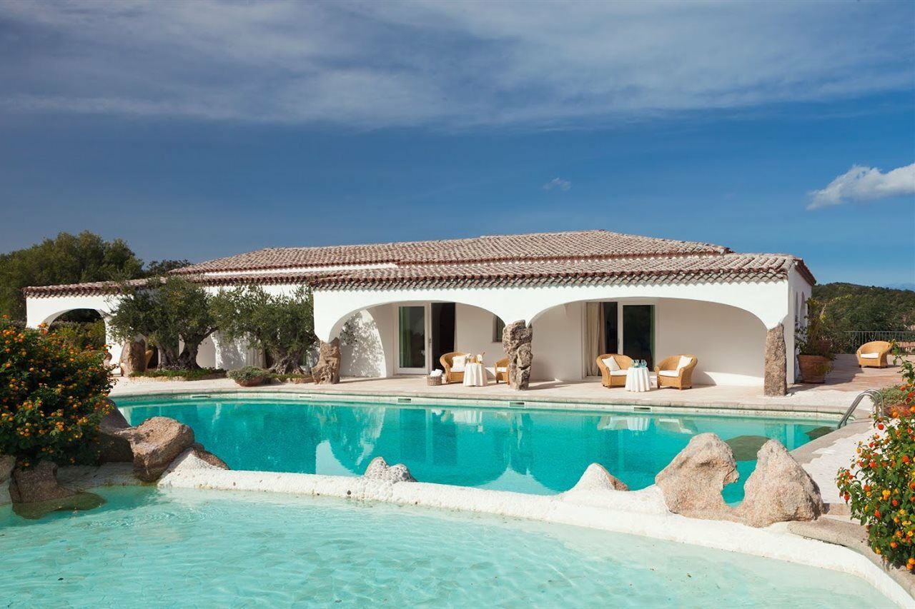 Hotel Pulicinu Baja Sardinia Esterno foto